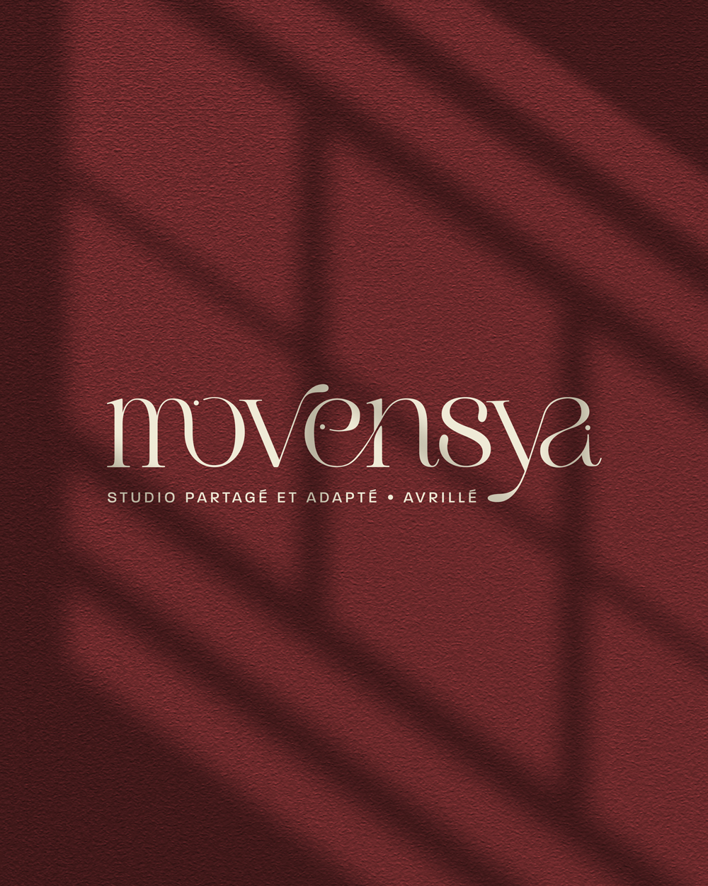 Identité visuelle sobre et douce studio yoga pratiques douces