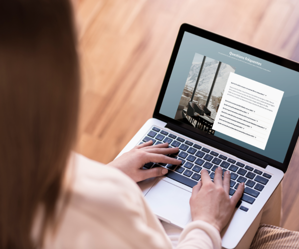 Création de site web pour cabinet RH En Cadence – FAQ RH WordPress optimisée SEO
